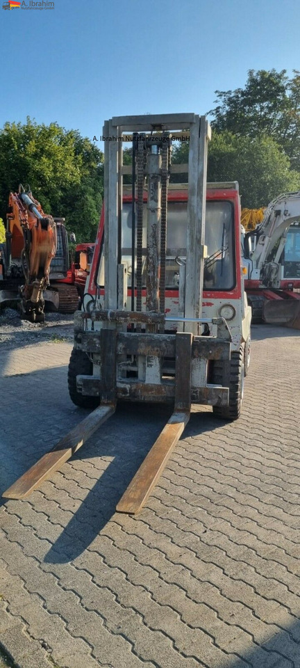 Leasing Linde H 70, 7 t Stapler gut Linde H 70, 7 t Stapler gut: gambar 14