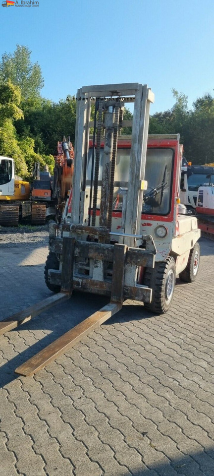 Leasing Linde H 70, 7 t Stapler gut Linde H 70, 7 t Stapler gut: gambar 15