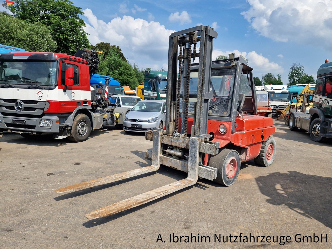 Linde H60 Tragfähigkeit 6000 kg ,3800 mm Hubhöhe, 2x vorhanden - Forklift diesel: gambar 4 Linde H60 Tragfähigkeit 6000 kg ,3800 mm Hubhöhe, 2x vorhanden - Forklift diesel: gambar 4