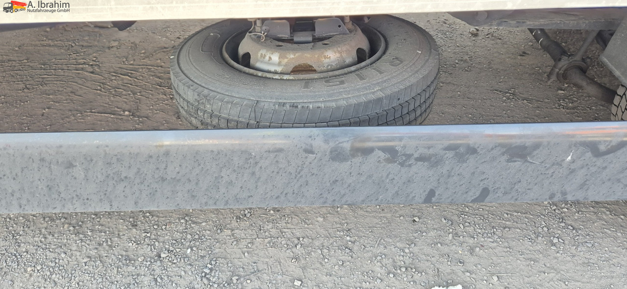 MAN TGL 8.160 4x2 Brotkoffer mit Kühlfach nicht fahrbereit ! nicht rollfähig - Van berpendingin: gambar 3 MAN TGL 8.160 4x2 Brotkoffer mit Kühlfach nicht fahrbereit ! nicht rollfähig - Van berpendingin: gambar 3