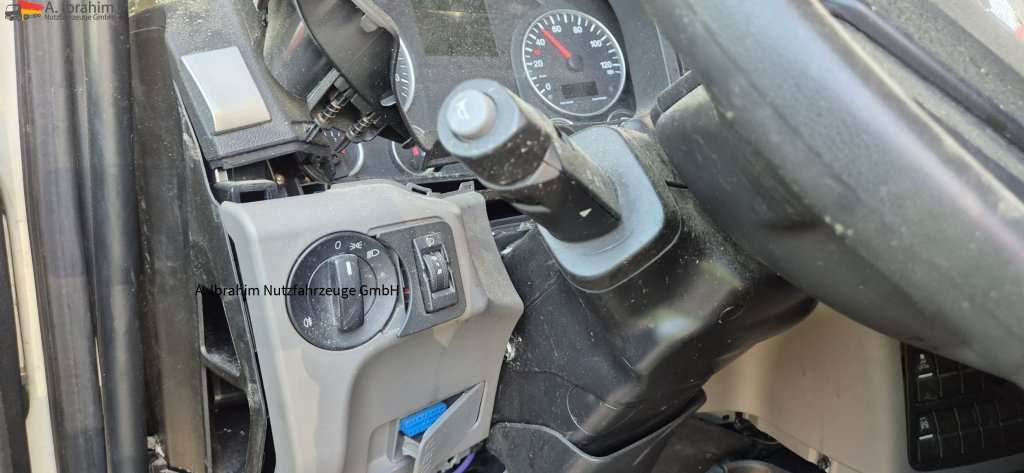 MAN TGL 8.160 4x2 Brotkoffer mit Kühlfach nicht fahrbereit ! nicht rollfähig - Van berpendingin: gambar 2 MAN TGL 8.160 4x2 Brotkoffer mit Kühlfach nicht fahrbereit ! nicht rollfähig - Van berpendingin: gambar 2