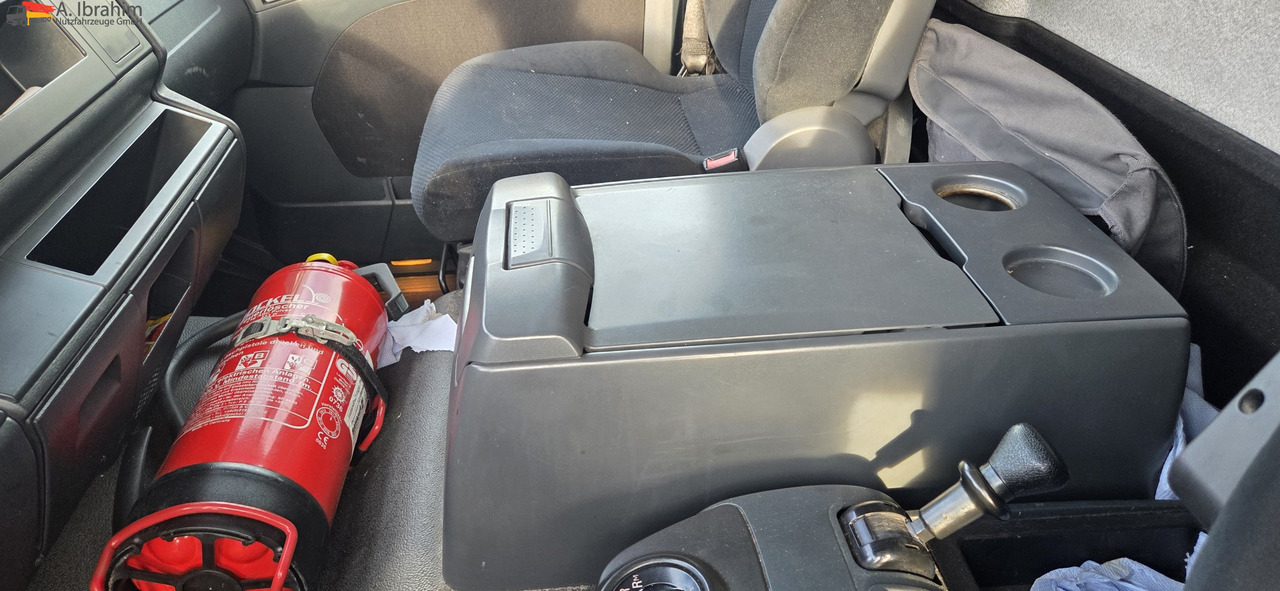 MAN TGM 18.290 Carrier Supra 950 U | LBW | 2 Kammer MT | Schneeketten - Truk berpendingin: gambar 2 MAN TGM 18.290 Carrier Supra 950 U | LBW | 2 Kammer MT | Schneeketten - Truk berpendingin: gambar 2