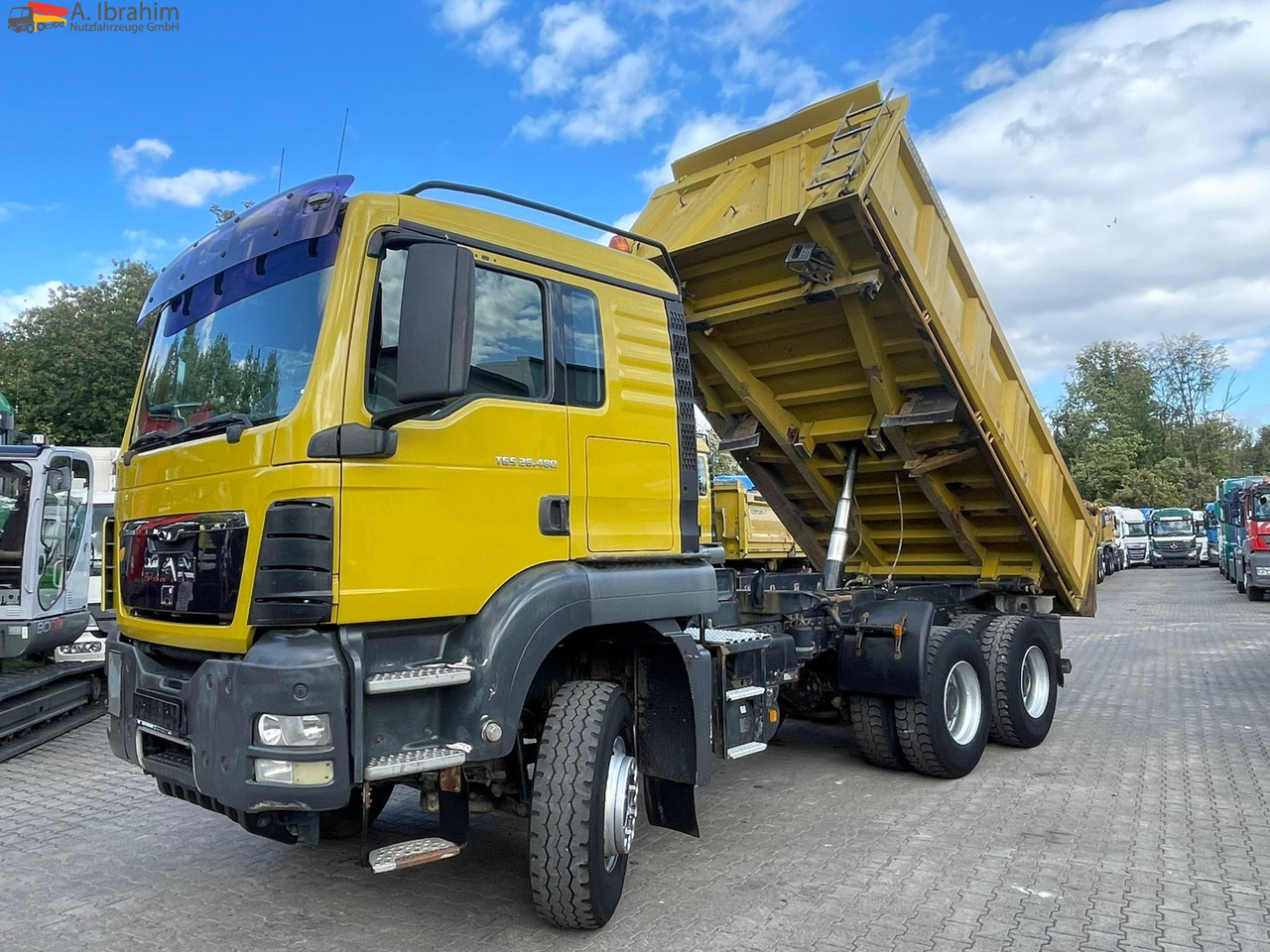 MAN TGS 26.480 Meiller 3 Seiten | 6x4 | Schalter | 3 Pedals - Truk jungkit: gambar 1 MAN TGS 26.480 Meiller 3 Seiten | 6x4 | Schalter | 3 Pedals - Truk jungkit: gambar 1
