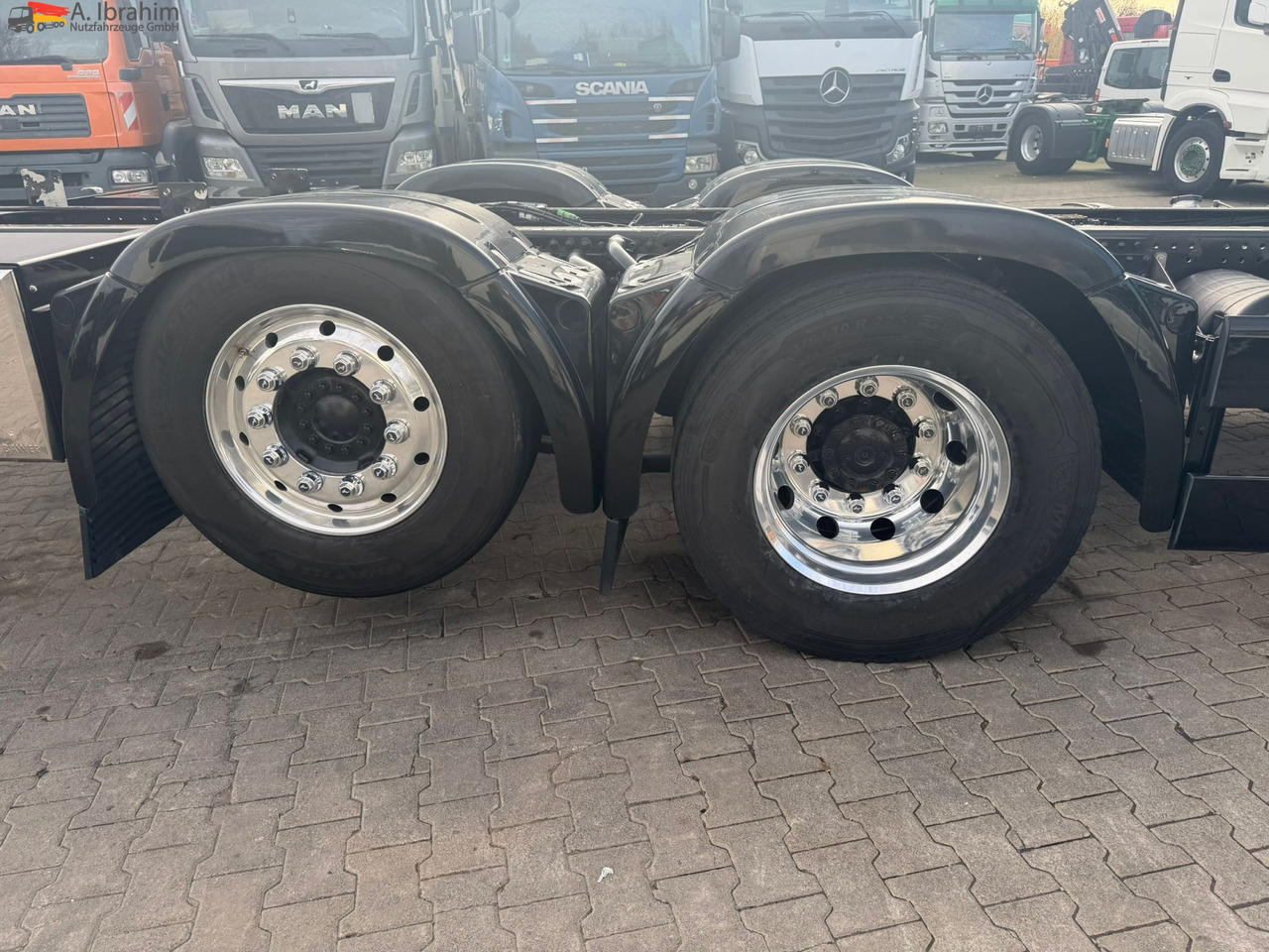 MAN TGX 26.510 Retarder | 6x2 | Klima Euro 6d | Full Service Truck - Truk sasis: gambar 5 MAN TGX 26.510 Retarder | 6x2 | Klima Euro 6d | Full Service Truck - Truk sasis: gambar 5