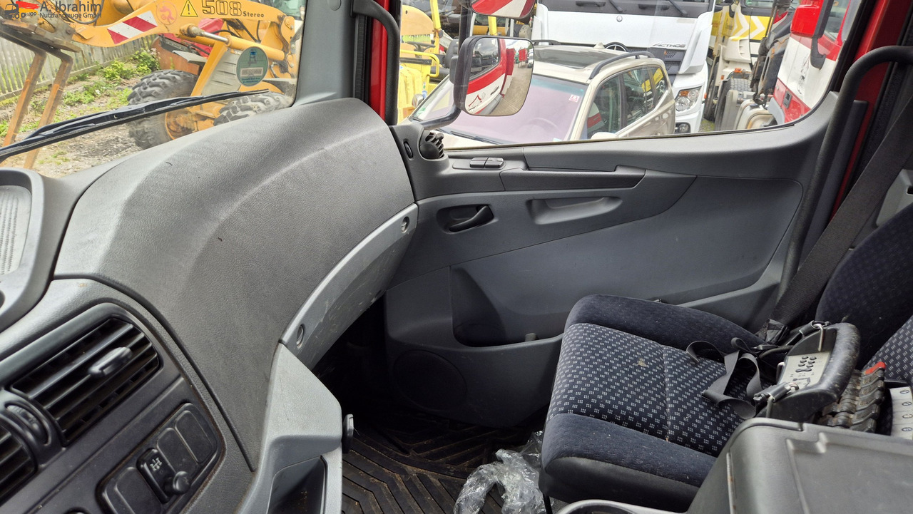 Mercedes-Benz 1829L mit Kran HIAB 111 Hiduo , Funk FB - Truk flatbed, Truk derek: gambar 3 Mercedes-Benz 1829L mit Kran HIAB 111 Hiduo , Funk FB - Truk flatbed, Truk derek: gambar 3