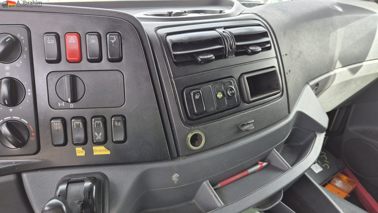 Mercedes-Benz 2540L Frigoblock, 6x2 Lenk-Liftachse - Truk berpendingin: gambar 2 Mercedes-Benz 2540L Frigoblock, 6x2 Lenk-Liftachse - Truk berpendingin: gambar 2