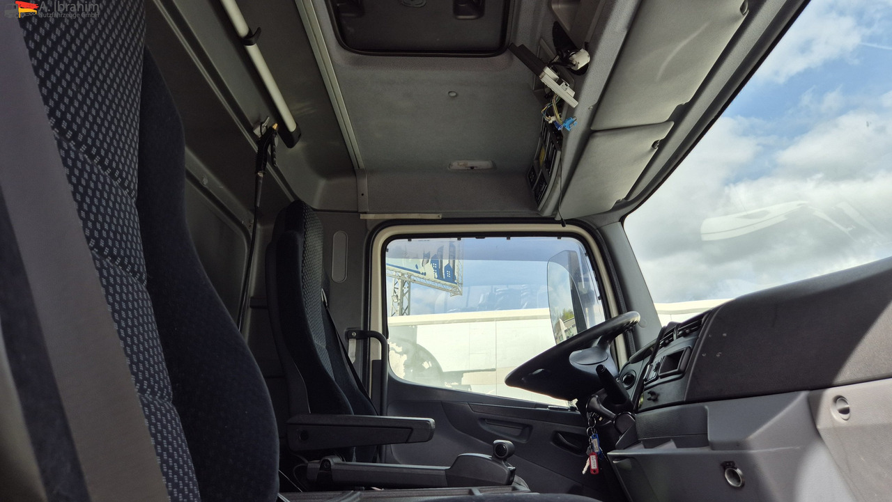 Mercedes-Benz 2540L Frigoblock, 6x2 Lenk-Liftachse - Truk berpendingin: gambar 5 Mercedes-Benz 2540L Frigoblock, 6x2 Lenk-Liftachse - Truk berpendingin: gambar 5
