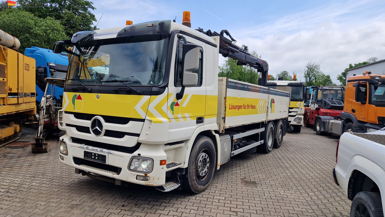 Mercedes-Benz 2541L Baustoff mit HIAB 122, Palettengabel Lift-Lenkachse, mp3 - Truk derek, Truk flatbed: gambar 1 Mercedes-Benz 2541L Baustoff mit HIAB 122, Palettengabel Lift-Lenkachse, mp3 - Truk derek, Truk flatbed: gambar 1