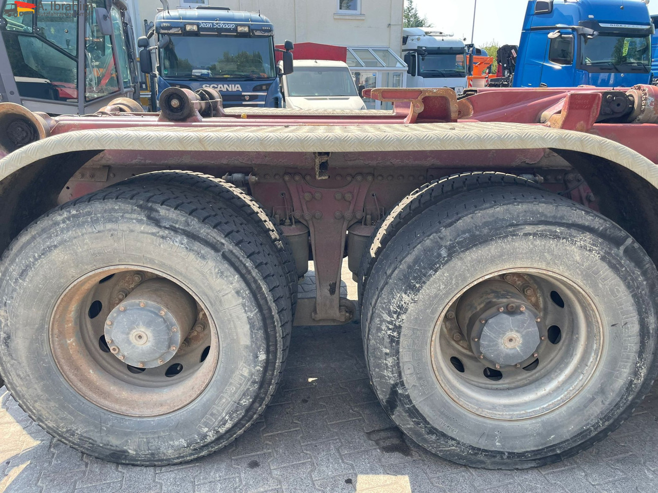 Mercedes-Benz 2643 6x4 | Blatt Luft | Meiller Haken, mp1 - Hook lift: gambar 5 Mercedes-Benz 2643 6x4 | Blatt Luft | Meiller Haken, mp1 - Hook lift: gambar 5