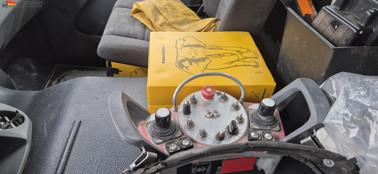 Truk pompa mixer Mercedes-Benz 3241 PM 21-3 Liebherr 7 cbm PUMI Putzmeister Liebherr: gambar 14 Truk pompa mixer Mercedes-Benz 3241 PM 21-3 Liebherr 7 cbm PUMI Putzmeister Liebherr: gambar 14