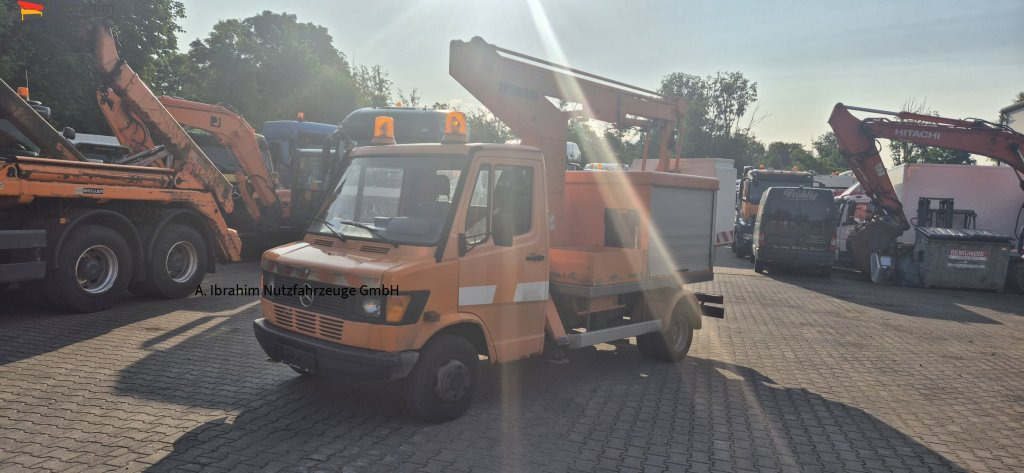 Mercedes-Benz 410D Ruthmann KL 90 Topzustand UVV gültig - Platform udara yang dipasang di truk: gambar 1 Mercedes-Benz 410D Ruthmann KL 90 Topzustand UVV gültig - Platform udara yang dipasang di truk: gambar 1