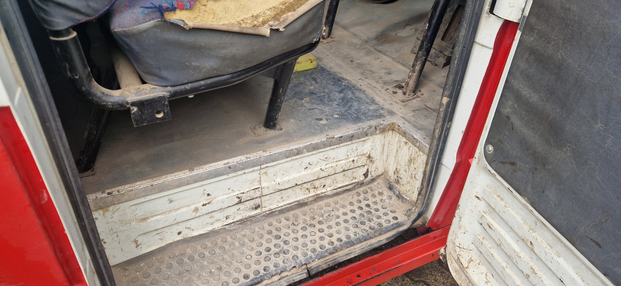 Mercedes-Benz 615D Doka Pritsche, Zustand gut - Van flatbed, Van kombi: gambar 3 Mercedes-Benz 615D Doka Pritsche, Zustand gut - Van flatbed, Van kombi: gambar 3