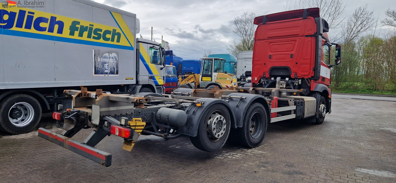Pengangkut kontainer/ Container truck Mercedes-Benz DB 2542 Scheckheft gepflegt bei Mercedes, Euro 5: gambar 10 Pengangkut kontainer/ Container truck Mercedes-Benz DB 2542 Scheckheft gepflegt bei Mercedes, Euro 5: gambar 10