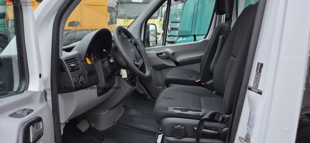 Mercedes-Benz Sprinter DB 319 CDI Automatik, Tempomat, ATM bei 290 tkm - Mobil derek: gambar 2 Mercedes-Benz Sprinter DB 319 CDI Automatik, Tempomat, ATM bei 290 tkm - Mobil derek: gambar 2