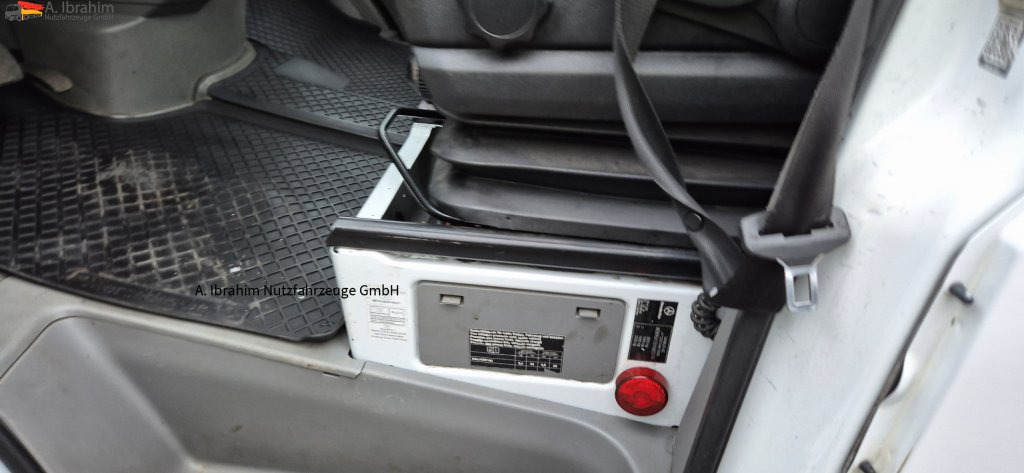 Mercedes-Benz Sprinter DB 319 CDI Automatik, Tempomat, ATM bei 290 tkm - Mobil derek: gambar 4 Mercedes-Benz Sprinter DB 319 CDI Automatik, Tempomat, ATM bei 290 tkm - Mobil derek: gambar 4