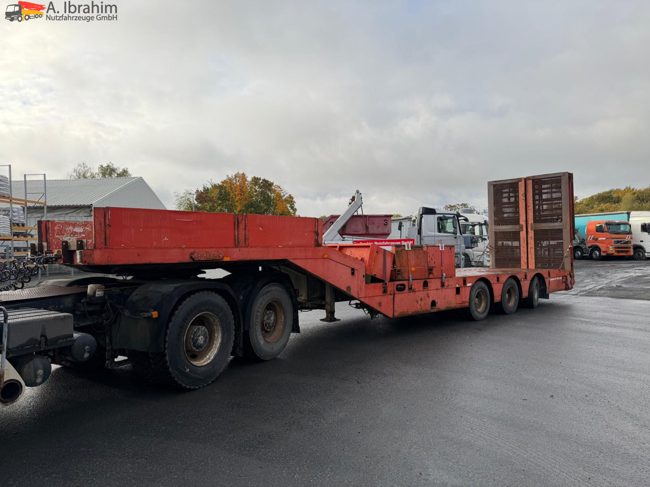 Nooteboom OSD-48-03 V/L ausziehbar | 1 x Lenkachse | Rampen - Semi-trailer low bed: gambar 1 Nooteboom OSD-48-03 V/L ausziehbar | 1 x Lenkachse | Rampen - Semi-trailer low bed: gambar 1