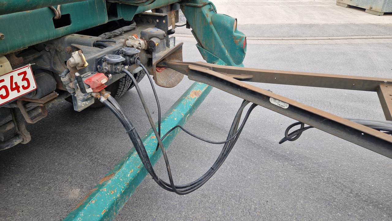 SPITZER SAPI 1832 Topzustand, einsatzbereit - Trailer tangki: gambar 4 SPITZER SAPI 1832 Topzustand, einsatzbereit - Trailer tangki: gambar 4