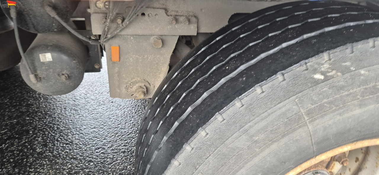 Schmitz SKO 20 Carrier Kühlung, LBW - Semi-trailer berpendingin: gambar 4 Schmitz SKO 20 Carrier Kühlung, LBW - Semi-trailer berpendingin: gambar 4