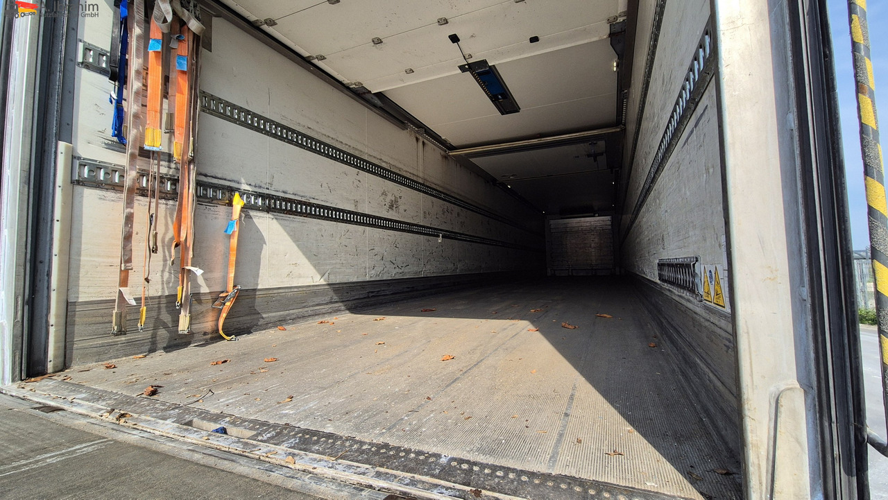 Schmitz SKO24 Frigoblock, LBW, Zustand sehr sauber Lenkachse, Liftachse - Semi-trailer berpendingin: gambar 3 Schmitz SKO24 Frigoblock, LBW, Zustand sehr sauber Lenkachse, Liftachse - Semi-trailer berpendingin: gambar 3