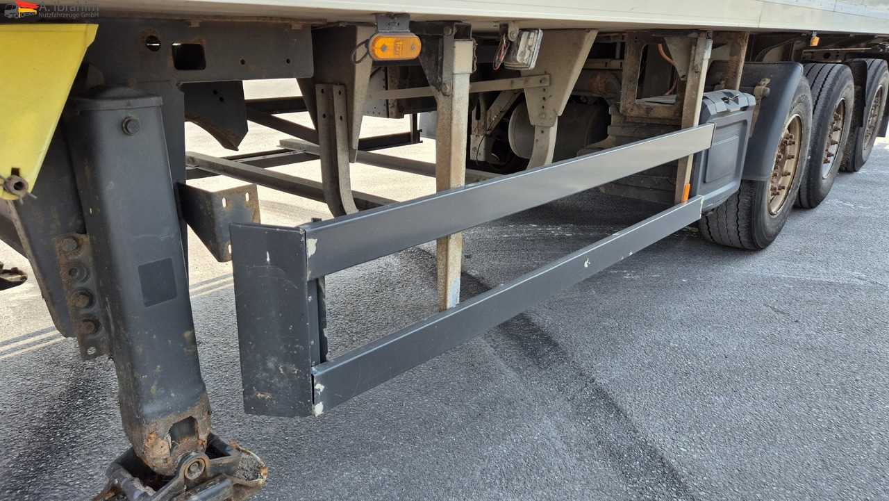 Schmitz SKO24 Frigoblock, LBW, Zustand sehr sauber Lenkachse, Liftachse - Semi-trailer berpendingin: gambar 5 Schmitz SKO24 Frigoblock, LBW, Zustand sehr sauber Lenkachse, Liftachse - Semi-trailer berpendingin: gambar 5