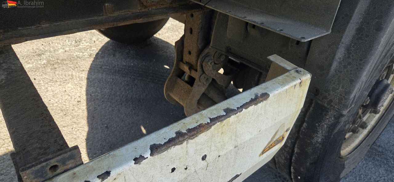 Krone SDP - Semi-trailer: gambar 3 Krone SDP - Semi-trailer: gambar 3