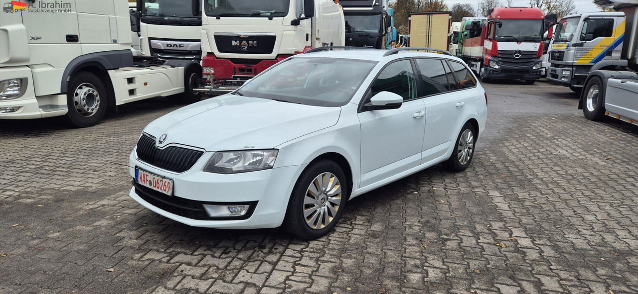 Skoda Octavia 2.0 TDI | 8-fach bereift - Mobil: gambar 1 Skoda Octavia 2.0 TDI | 8-fach bereift - Mobil: gambar 1