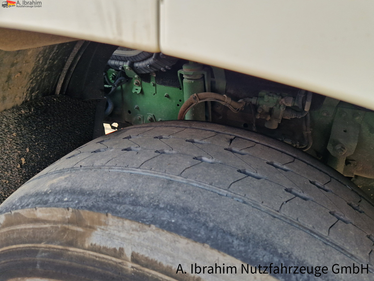 Daf CF 400 FT PTO für Kompressor Standklima, fehlerfrei - Tractor head: gambar 2 Daf CF 400 FT PTO für Kompressor Standklima, fehlerfrei - Tractor head: gambar 2