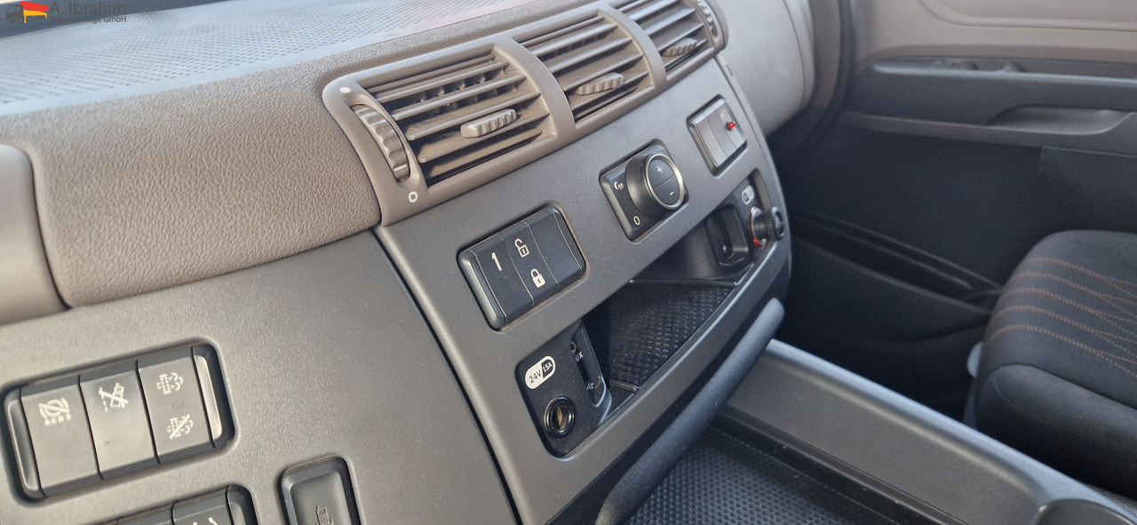 Daf CF 450 FT Nebenantrieb - Tractor head: gambar 2 Daf CF 450 FT Nebenantrieb - Tractor head: gambar 2