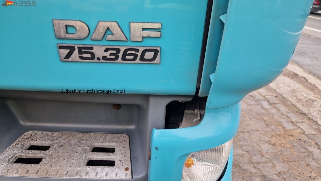 Daf FT CF 2x Nebenantrieb, Kipphydraulik deutsches Fahrzeug, fehlerfrei im Display - Tractor head: gambar 5 Daf FT CF 2x Nebenantrieb, Kipphydraulik deutsches Fahrzeug, fehlerfrei im Display - Tractor head: gambar 5