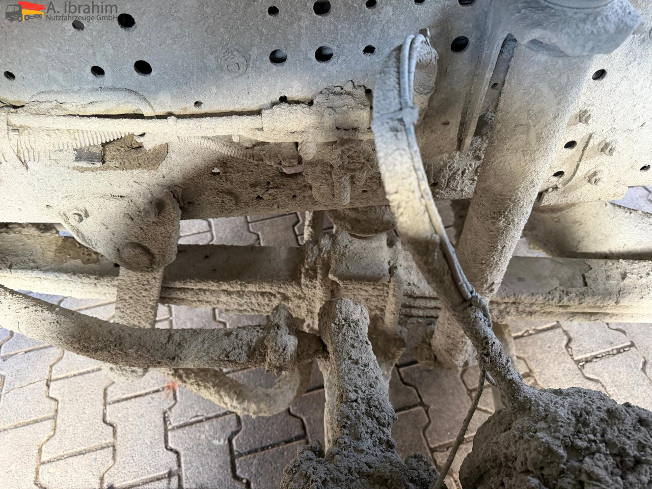 Iveco Stralis 460 E6 HI-WAY | Retarder | Euro 6 | 4x2 - Tractor head: gambar 5 Iveco Stralis 460 E6 HI-WAY | Retarder | Euro 6 | 4x2 - Tractor head: gambar 5