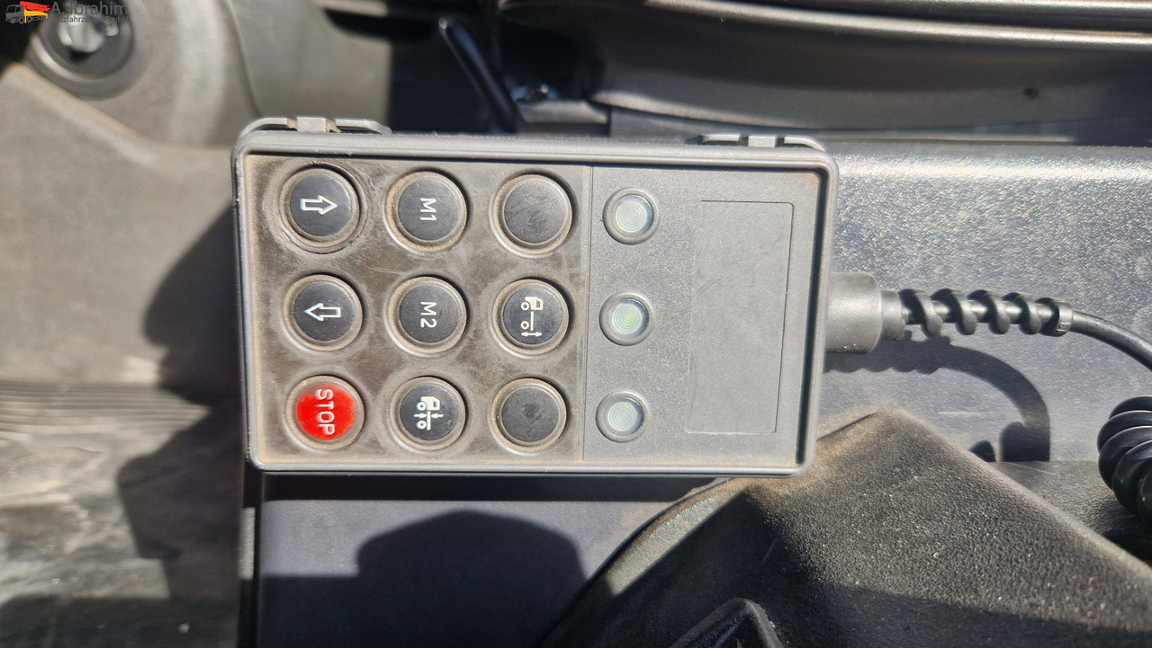 Iveco Stralis 460 Vollspoiler 3x vorhanden - Tractor head: gambar 5 Iveco Stralis 460 Vollspoiler 3x vorhanden - Tractor head: gambar 5