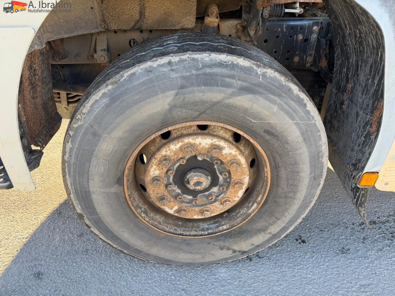 MAN 26.464 6x4 | Retarder | Klima | Schaltgetriebe | 3 Pedals - Tractor head: gambar 5 MAN 26.464 6x4 | Retarder | Klima | Schaltgetriebe | 3 Pedals - Tractor head: gambar 5