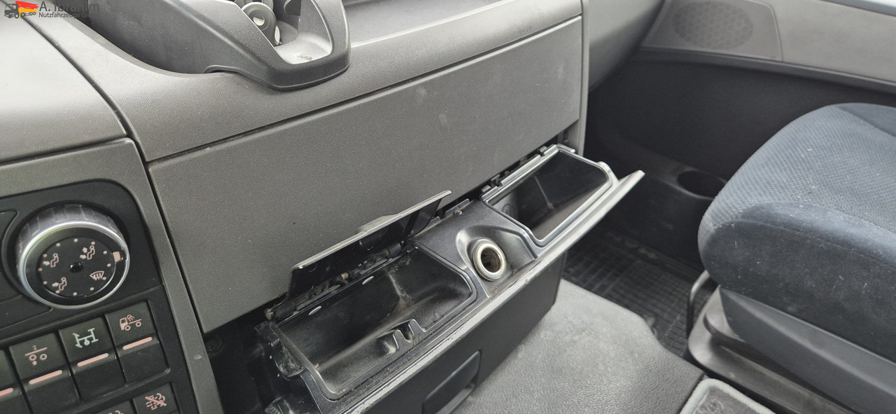 MAN TGS 18.400 4X2BLS Nebenantrieb - Tractor head: gambar 2 MAN TGS 18.400 4X2BLS Nebenantrieb - Tractor head: gambar 2