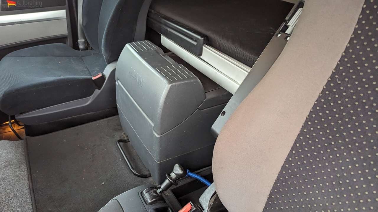 MAN TGS 18.440 PTO für Kompressor, Retarder - Tractor head: gambar 3 MAN TGS 18.440 PTO für Kompressor, Retarder - Tractor head: gambar 3