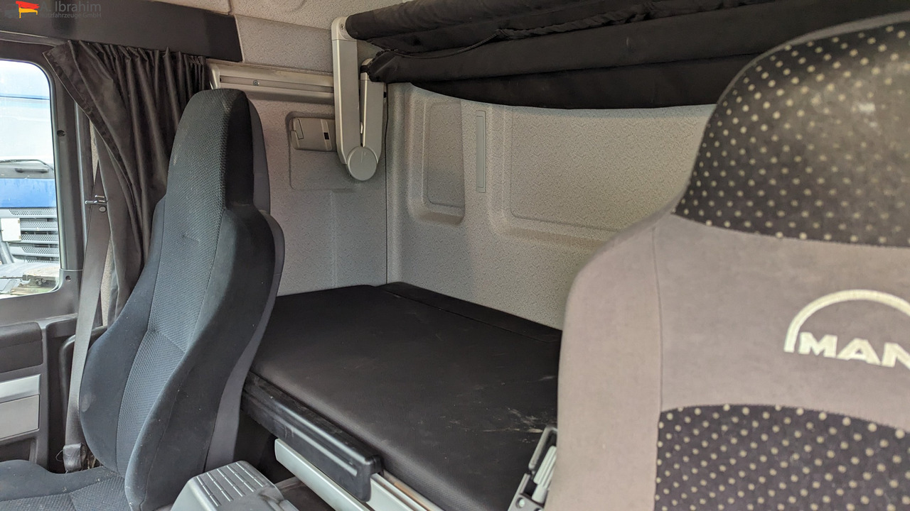 MAN TGS 18.440 PTO für Kompressor, Retarder - Tractor head: gambar 4 MAN TGS 18.440 PTO für Kompressor, Retarder - Tractor head: gambar 4