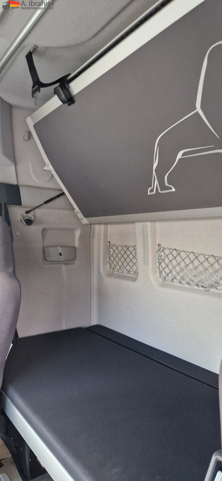 MAN TGX 18.480 Kipphydraulik, Retarder Standklima - Tractor head: gambar 5 MAN TGX 18.480 Kipphydraulik, Retarder Standklima - Tractor head: gambar 5