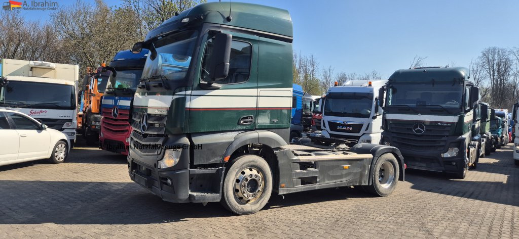 Mercedes-Benz 1840 Actros, 3x vorhanden, identisch - Tractor head: gambar 1 Mercedes-Benz 1840 Actros, 3x vorhanden, identisch - Tractor head: gambar 1