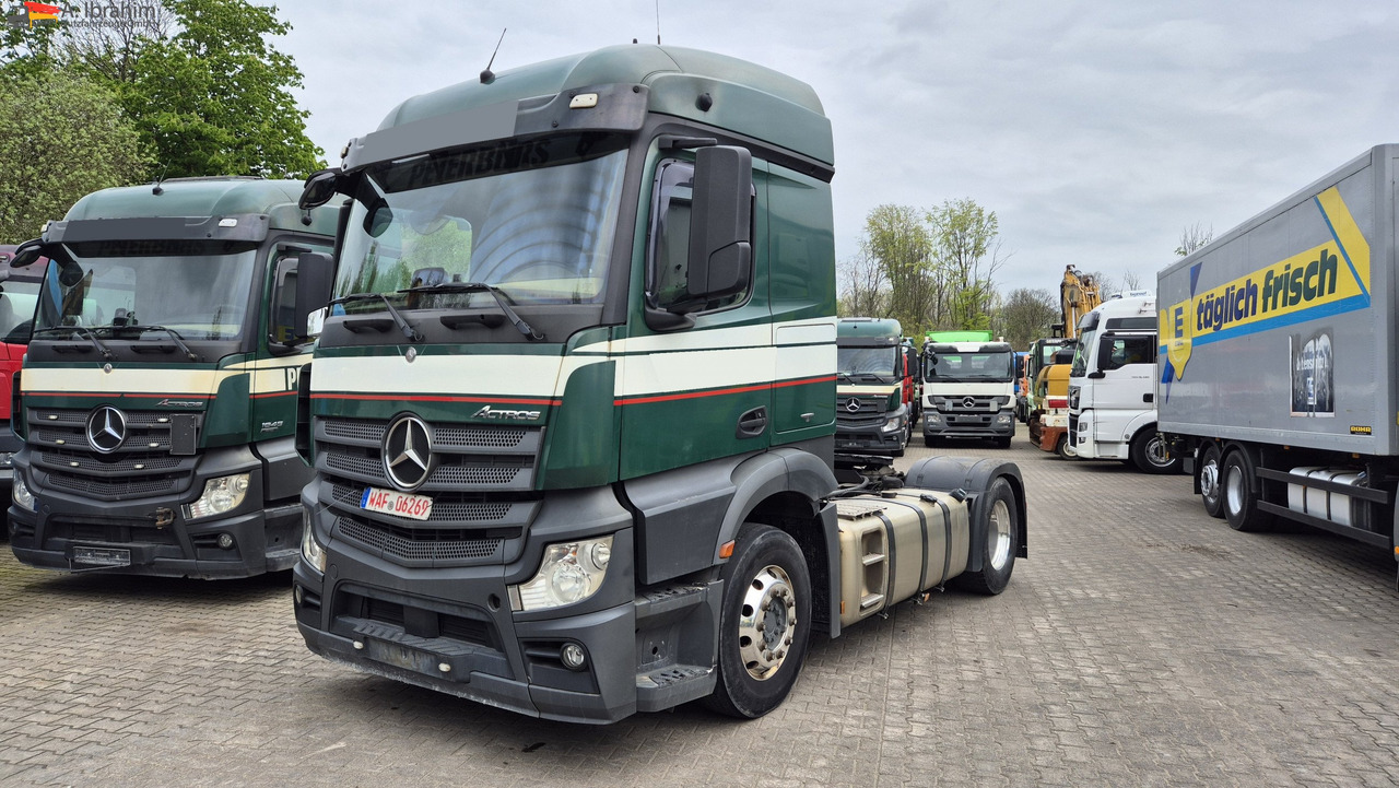 Mercedes-Benz 1840 mehrfach vorhanden - Tractor head: gambar 1 Mercedes-Benz 1840 mehrfach vorhanden - Tractor head: gambar 1