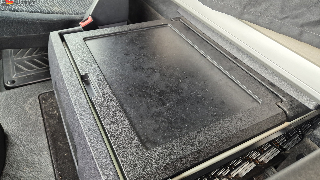 Mercedes-Benz 1840 mehrfach vorhanden - Tractor head: gambar 3 Mercedes-Benz 1840 mehrfach vorhanden - Tractor head: gambar 3