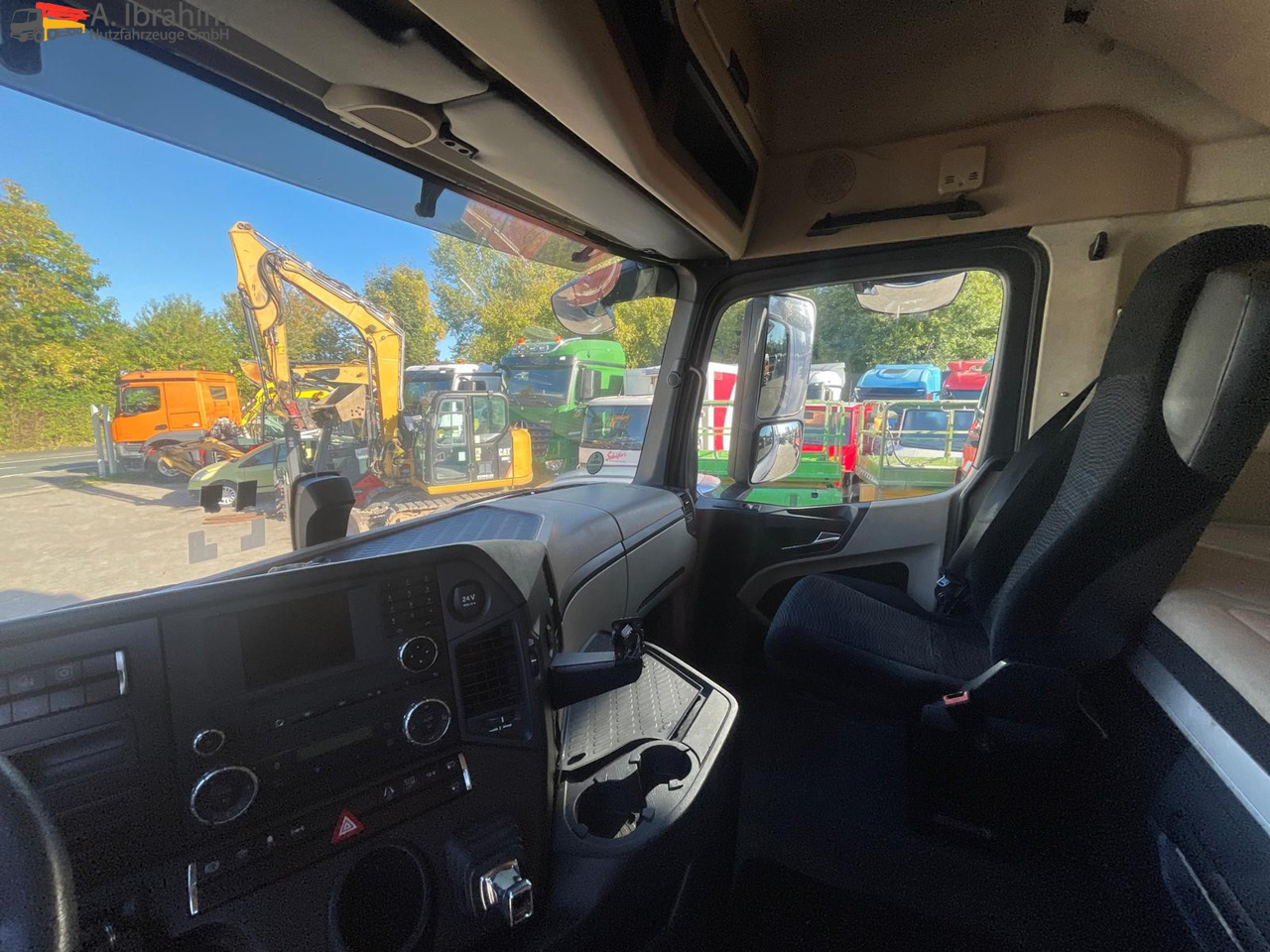 Mercedes-Benz 1842 LS Retarder Klima, Zustand gut, fehlerfrei deutsches Fahrzeug - Tractor head: gambar 5 Mercedes-Benz 1842 LS Retarder Klima, Zustand gut, fehlerfrei deutsches Fahrzeug - Tractor head: gambar 5