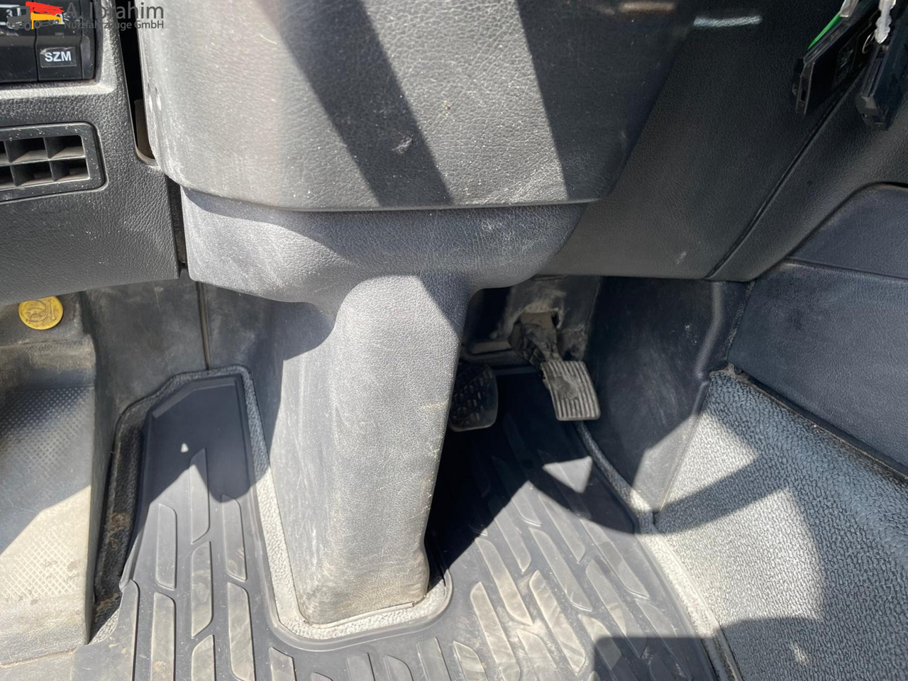 Mercedes-Benz 1845 Kipphydraulik, Retarder, Kompressor 4x2 - Tractor head: gambar 2 Mercedes-Benz 1845 Kipphydraulik, Retarder, Kompressor 4x2 - Tractor head: gambar 2