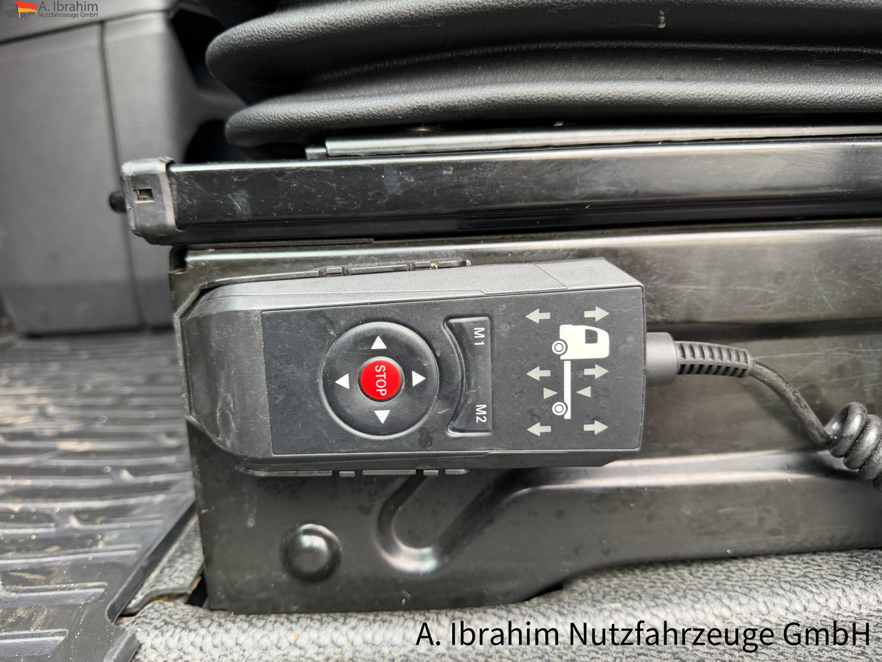 Mercedes-Benz Actros 1848 BigSpace | Retarder | Spoiler | Schubbodenhydraulik | 4x2 - Tractor head: gambar 3 Mercedes-Benz Actros 1848 BigSpace | Retarder | Spoiler | Schubbodenhydraulik | 4x2 - Tractor head: gambar 3