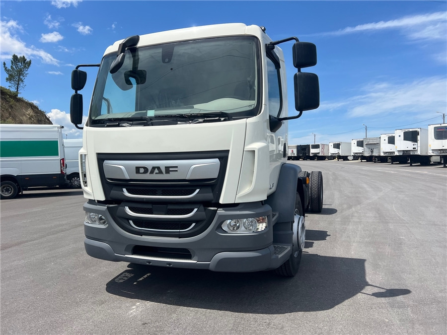 DAF LF320 NEW/ONLY COC - Truk sasis: gambar 2 DAF LF320 NEW/ONLY COC - Truk sasis: gambar 2