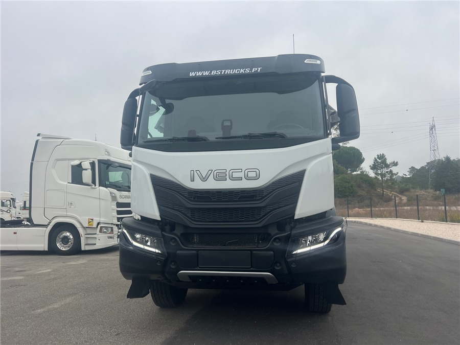 Iveco T-WAY 500 / RETARDER - Truk jungkit: gambar 2 Iveco T-WAY 500 / RETARDER - Truk jungkit: gambar 2