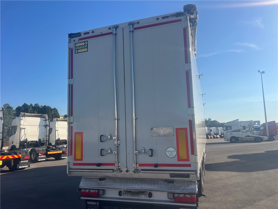 KRAKER CF-Z - Semi-trailer dengan lantai berjalan: gambar 5 KRAKER CF-Z - Semi-trailer dengan lantai berjalan: gambar 5