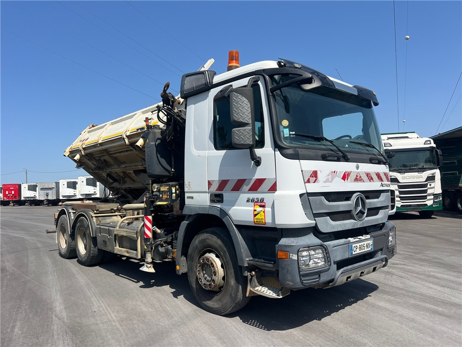 MERCEDES-BENZ ACTROS 2636 - Truk jungkit: gambar 2 MERCEDES-BENZ ACTROS 2636 - Truk jungkit: gambar 2