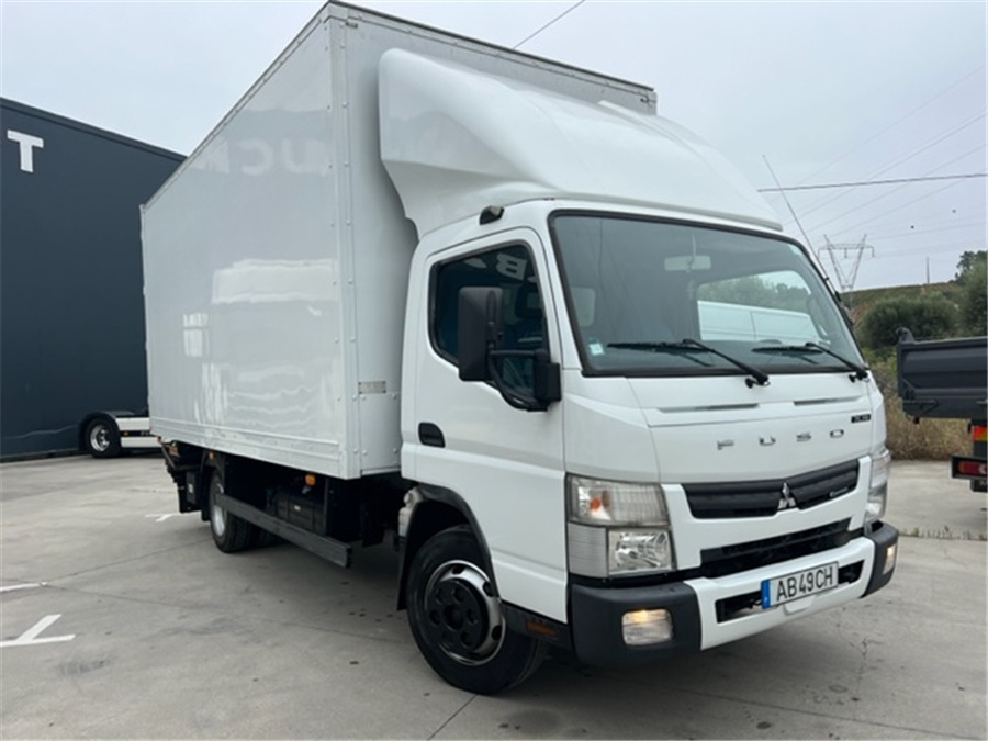 Mitsubishi 7C18 - Truk isotermal: gambar 1 Mitsubishi 7C18 - Truk isotermal: gambar 1