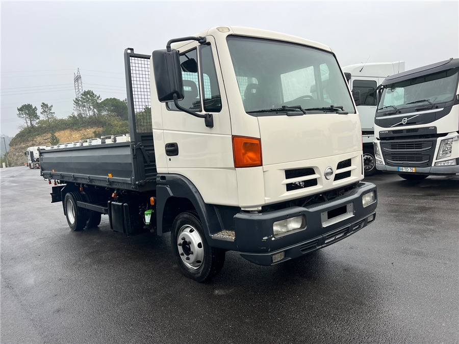 NISSAN ATLEON - Truk jungkit: gambar 1 NISSAN ATLEON - Truk jungkit: gambar 1