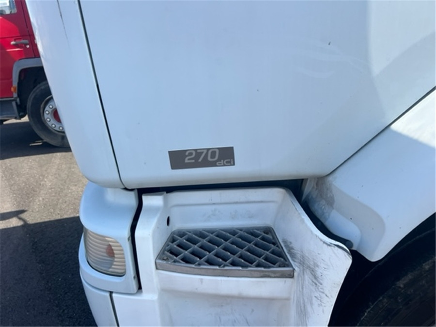 Truk sasis Renault HM 270.18: gambar 11