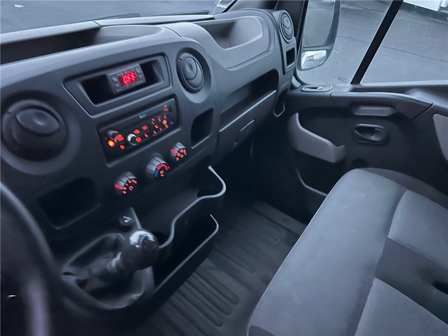 Van berpendingin Renault Master: gambar 7
